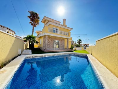 Image No.1-3 Bed Villa / Detached for sale