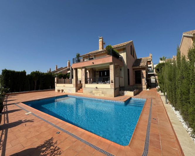 Image No.1-3 Bed Villa for sale