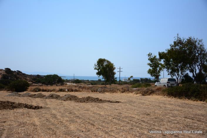 Image No.1-Terre à vendre à Naxos