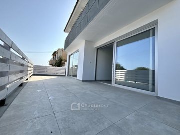 Ground Floor Apartment For Sale  in  Chlorakas