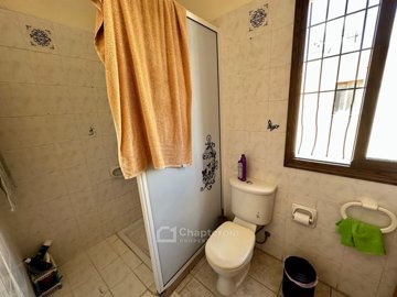 Semi Detached Villa For Sale  in  Kato Paphos - Universal