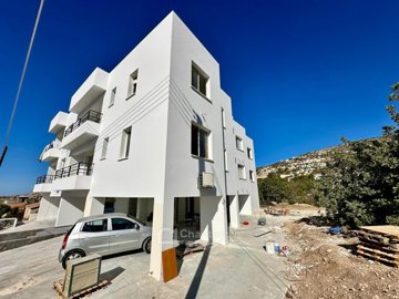 Studio For Sale  in  Peyia