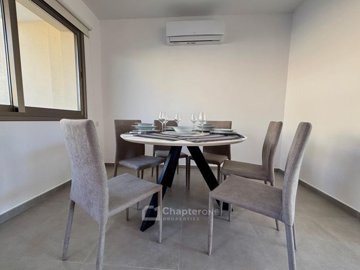 Town House for sale in Kato Paphos - Universal