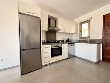 Town House for sale in Kato Paphos - Universal