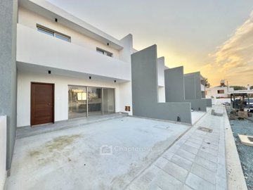 Semi Detached Villa For Sale  in  Geroskipou