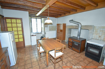 grote-woning-nabij-het-lac-de-vassivirelarge