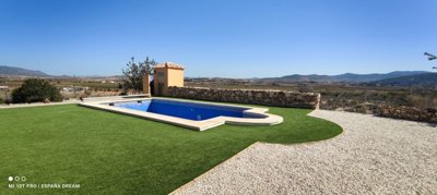 8518-villa-for-sale-in-pinoso-418074-large