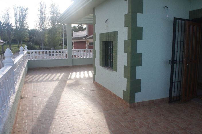 Image No.1-3 Bed Villa for sale