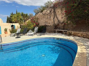 cpm-036-villa-for-sale-in-cortijo-grande-2036