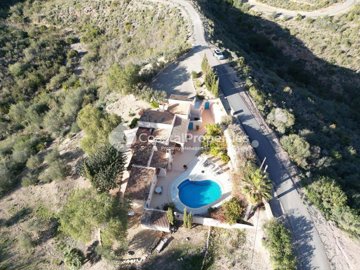 cpm-036-villa-for-sale-in-cortijo-grande-2396