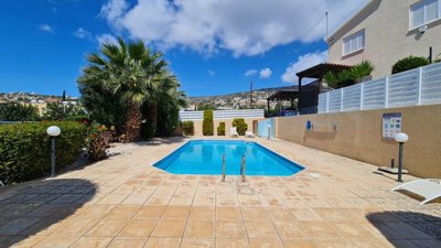 Apartment in Peyia