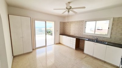 Apartment in Peyia