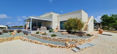 Detached Villa For Sale  in  Arodes