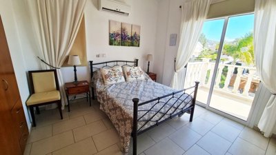 Detached Villa For Sale  in  Peyia - Coral Bay