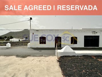 1 - Lanzarote, House