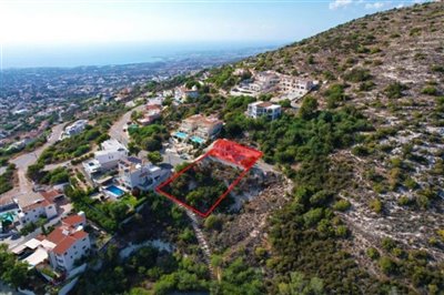 Shared plot in Tala, Paphos