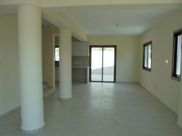 Detached Villa For Sale  in  Kathikas