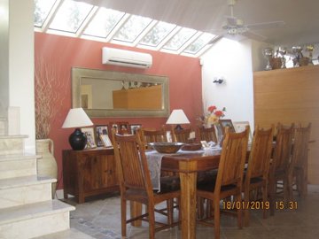 Detached Villa For Sale  in  Yeroskipou