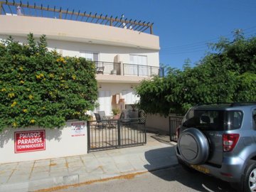 Town House For Sale  in  Tombs of the Kings