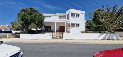House For Sale  in  Empa