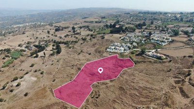 Touristic and Agricultural Filed, Drouseia, Paphos