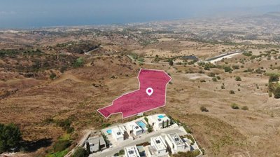 Touristic and Agricultural Filed, Drouseia, Paphos