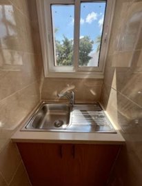 Ground Floor Apartment  For Sale  in  Tombs of the Kings