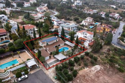 Two-storey house in Tala, Pafos