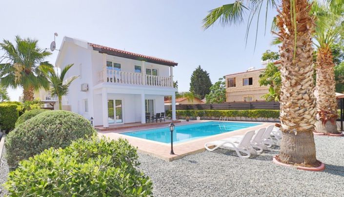 Image No.1-3 Bed Villa for sale