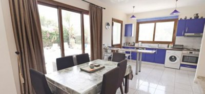 Detached Villa For Sale  in  Kissonerga