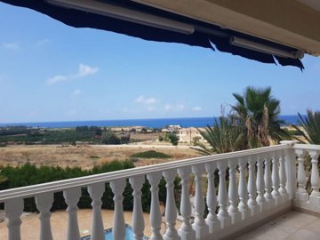 Detached Villa For Sale  in  Sea Caves