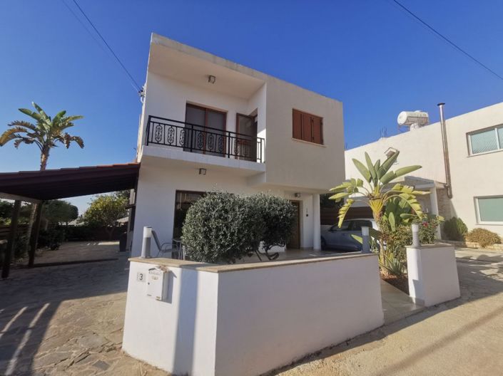 Image No.1-3 Bed Villa for sale