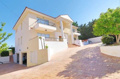 Detached Villa For Sale  in  Tala