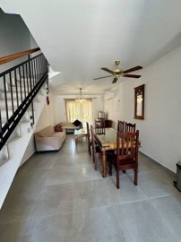 Town House For Sale  in  Universal Area