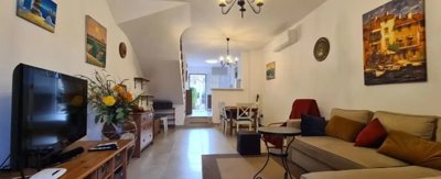 House For Sale  in  Kato Pafos