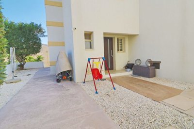 Town House For Sale  in  Peyia Village