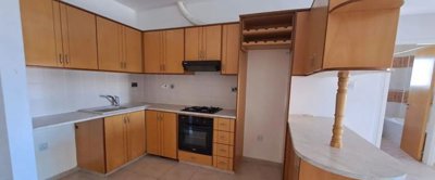 Apartment For Sale  in  Chlorakas