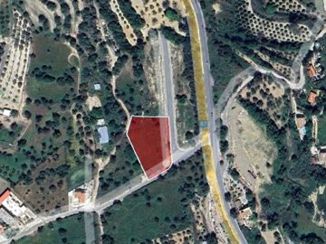 Plot - Giolou, Paphos