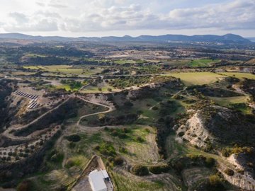 Field - Drouseia, Paphos