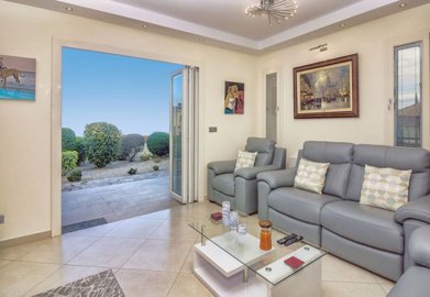 Detached Villa For Sale  in  Neo Chorio