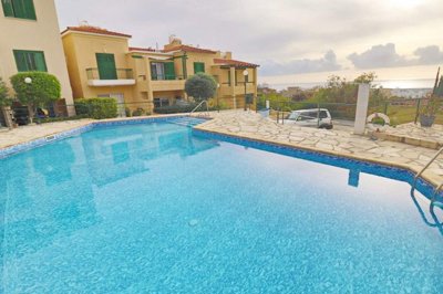 Town House For Sale  in  Peyia Village