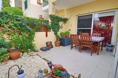 Town House For Sale  in  Peyia Village