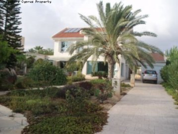 Detached Villa For Sale  in  Coral Bay