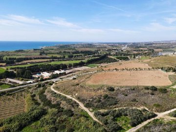 Field - Kouklia, Paphos