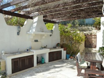 Detached Villa For Sale  in  Tsada