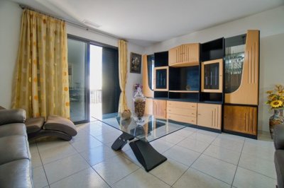 Apartment For Sale  in  Pafos Centre