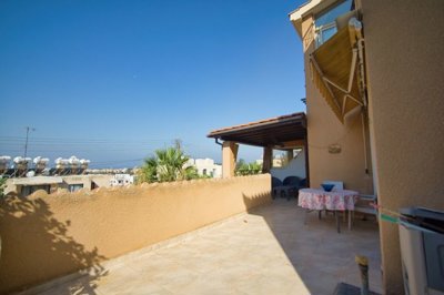 Apartment For Sale  in  Kato Pafos