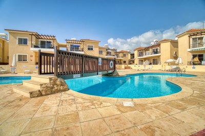 Apartment For Sale  in  Kato Pafos