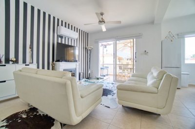 Apartment For Sale  in  Kato Pafos