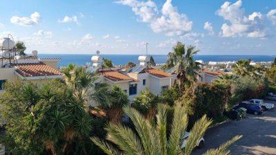 Town House For Sale  in  Chlorakas